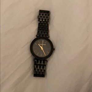 Michael Kora black sleek watch 😍